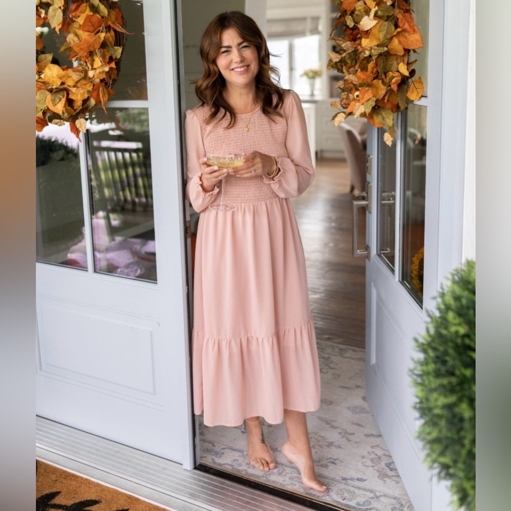 New Jilly Box x Mad About Style Flowy Dress